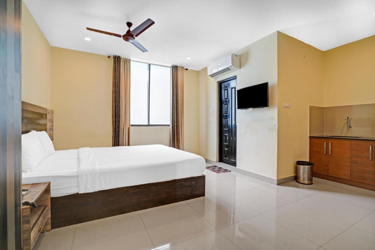 Capital O 87015 Hotel Al Salama Kochi 外观 照片