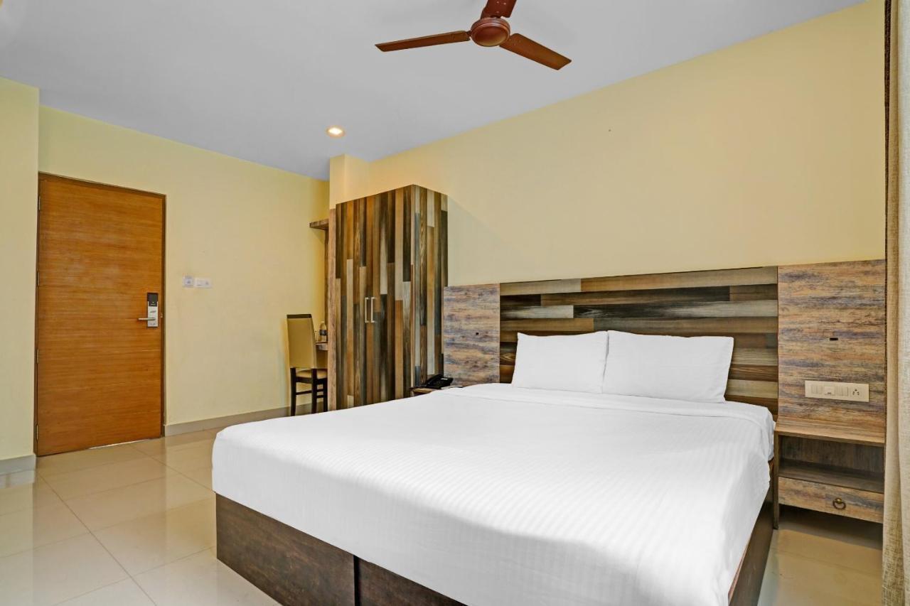 Capital O 87015 Hotel Al Salama Kochi 外观 照片